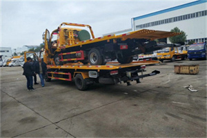 珲春同城汽车补胎